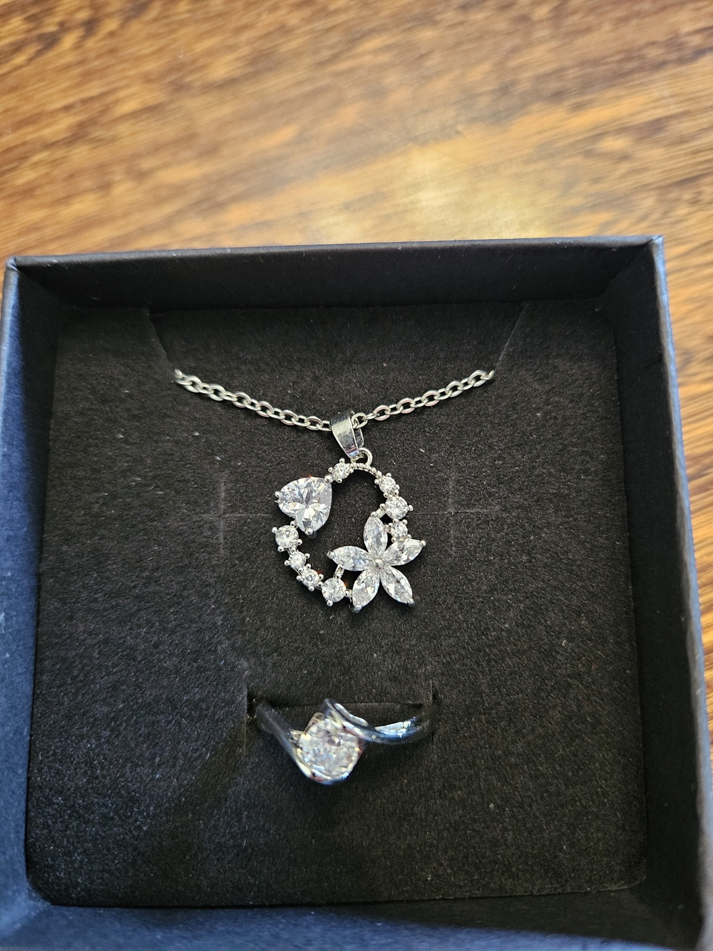Source Unknown Silver Crystal Floral Heart Pendant Necklace and Ring Set